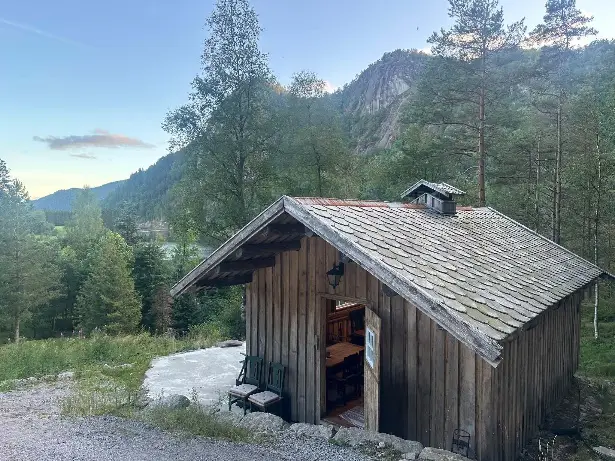 Glosteikbua1